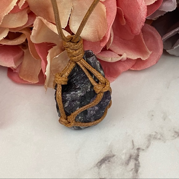 Caged Raw Purple Amethyst Quartz Necklace - Picture 5 of 11